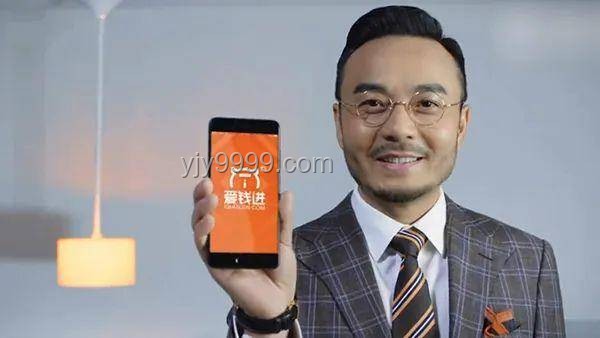 **吴彦祖疯狂接代言背后的真相：明星代言的双刃剑**